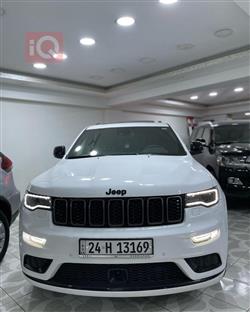 جیپ گراند شیرۆکی